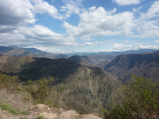 colombia scenery.jpg